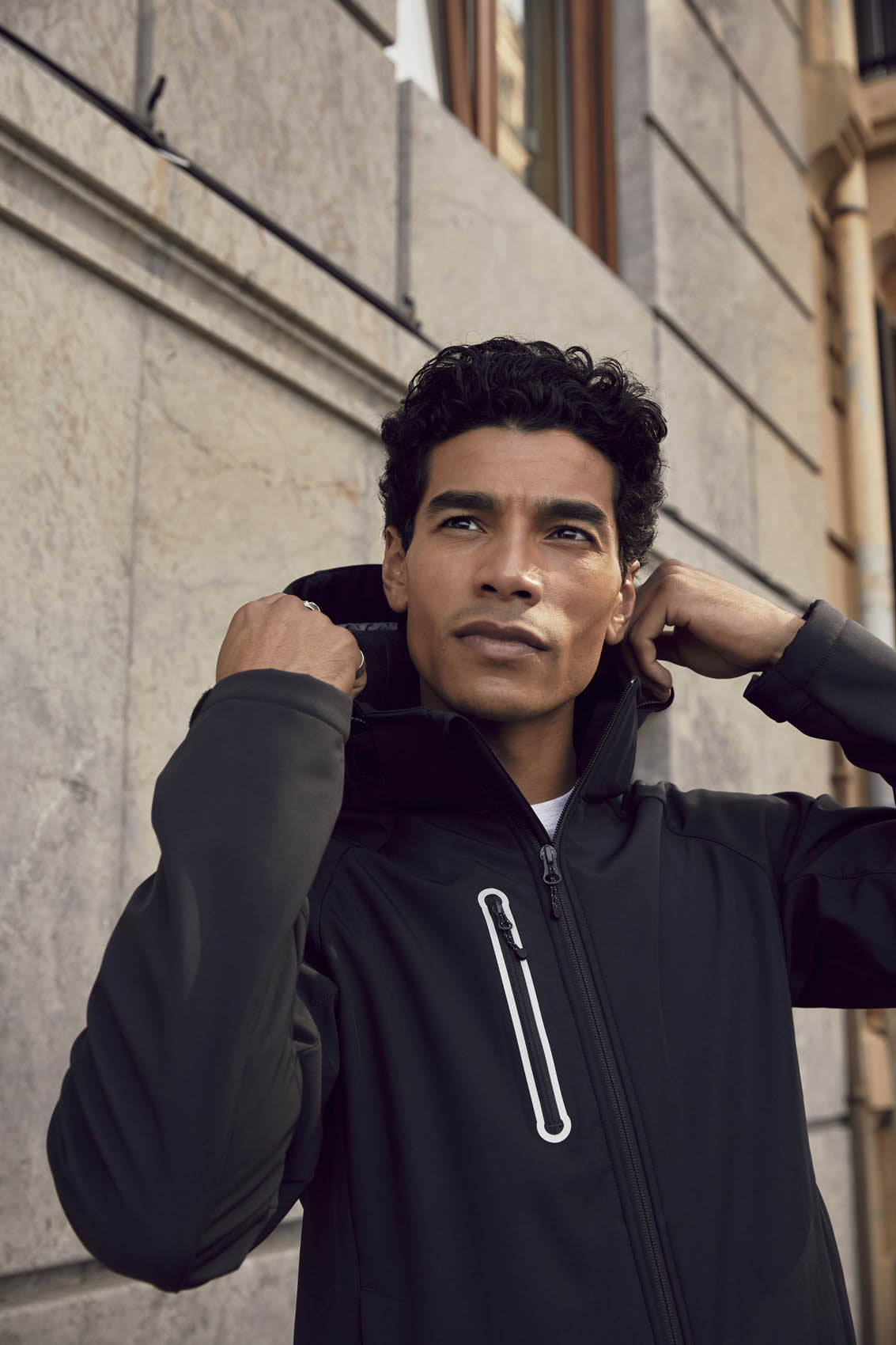 Clique Milford Jacket - Rood Softshell Jas Clique